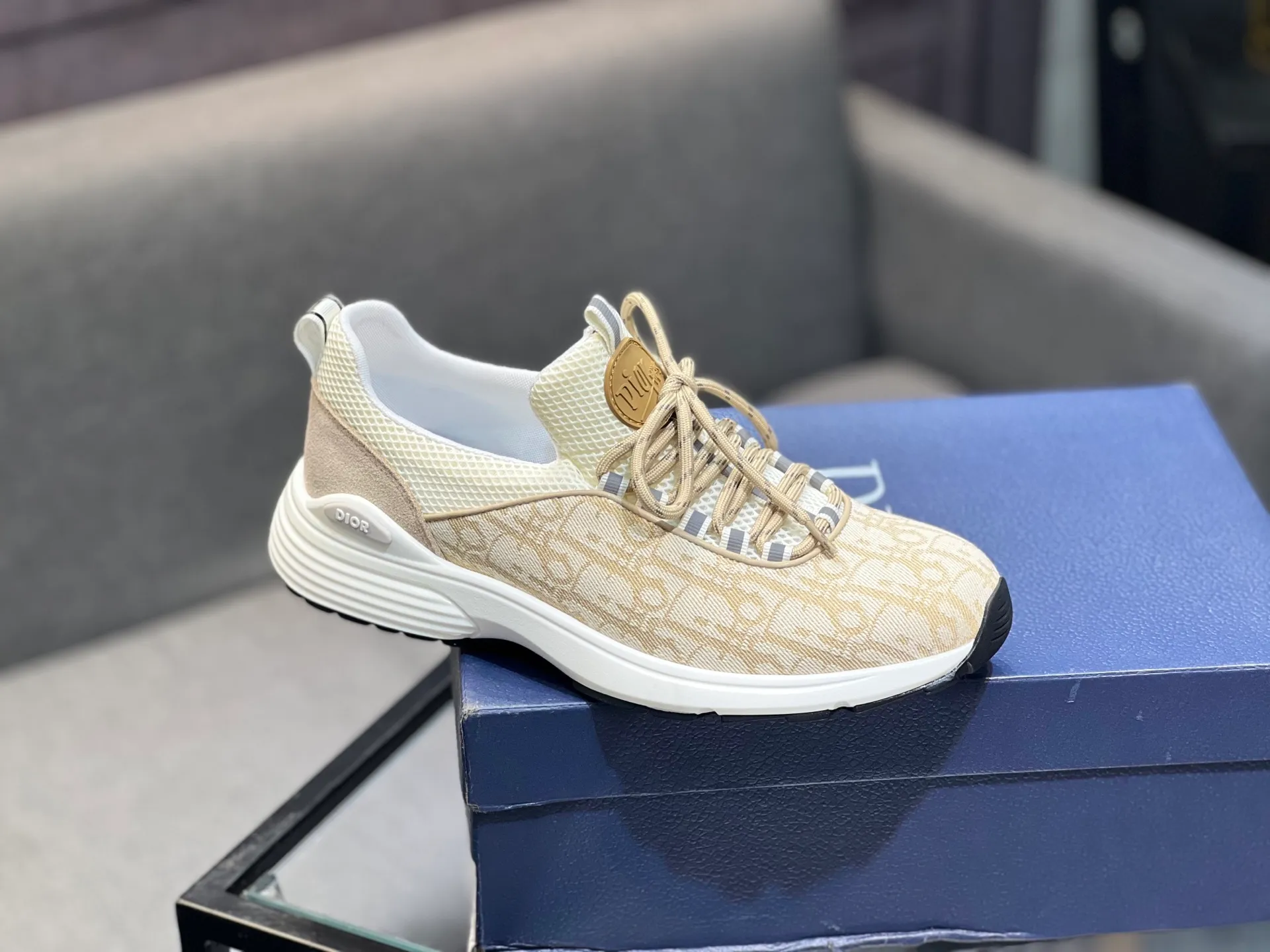 Men's shoes 💰400 [Dior] popular men's shoes, imported mesh splicing material, really inside. Original sole provided by the original factory, 38-45 (45 customized, non-refundable)